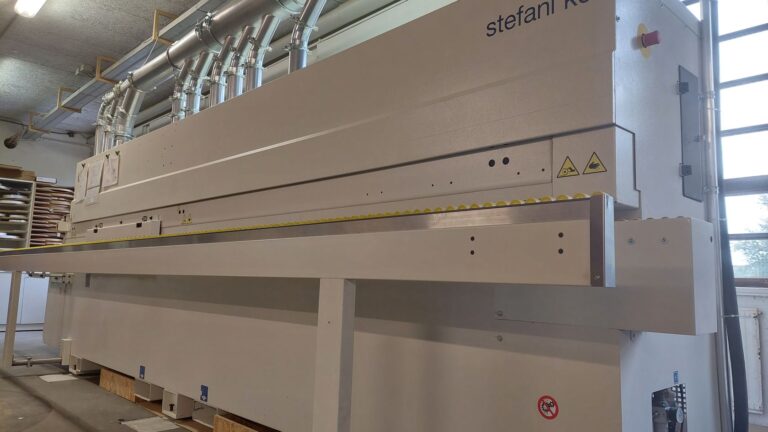 Read more about the article 4688 SCM STEFANI kd automatische Kantenanleimmaschine