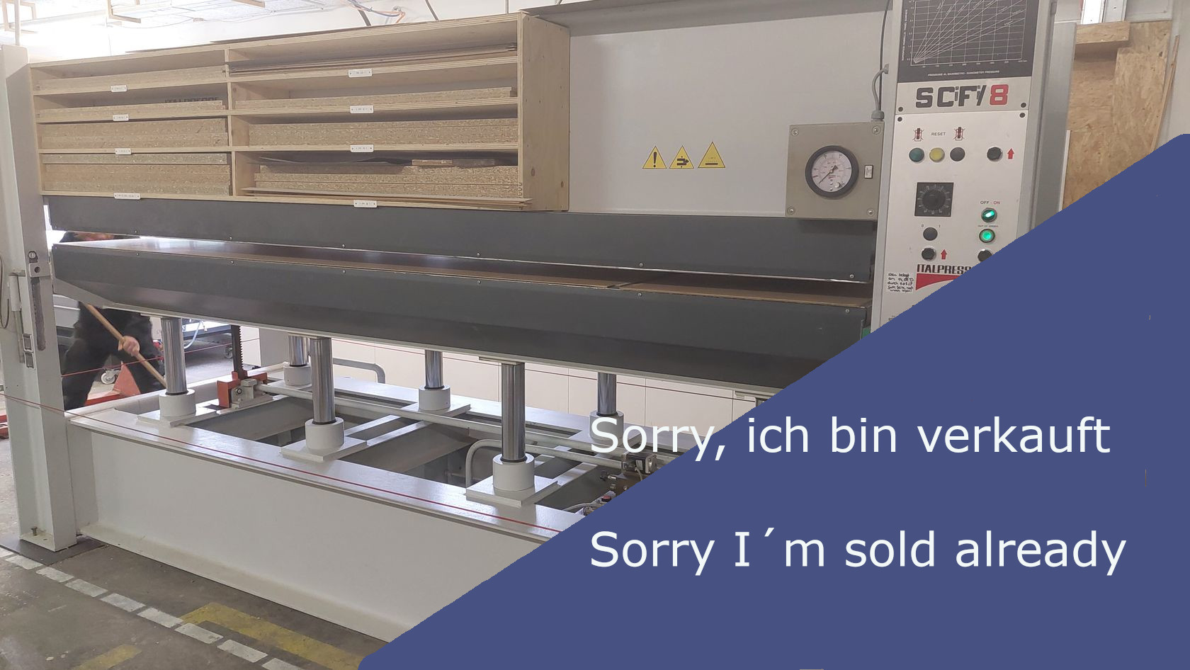 Read more about the article 4694 ITALPRESSE SCF/8 Heizplatten-Furnierpresse