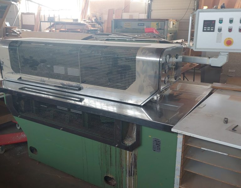 Kuper FL/INNOVATION Furnierzusammensetzmaschine